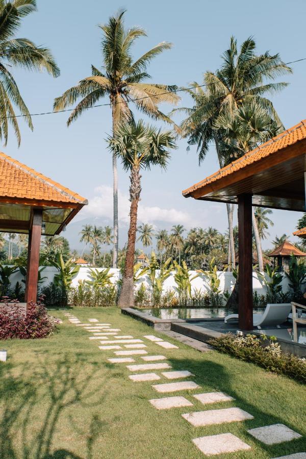 Villa Uhaina Amed  Exterior photo